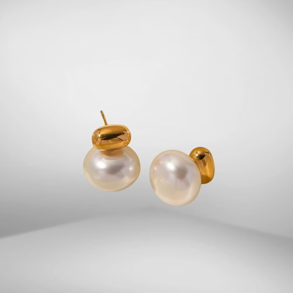 Lustrous Pearl Earrings