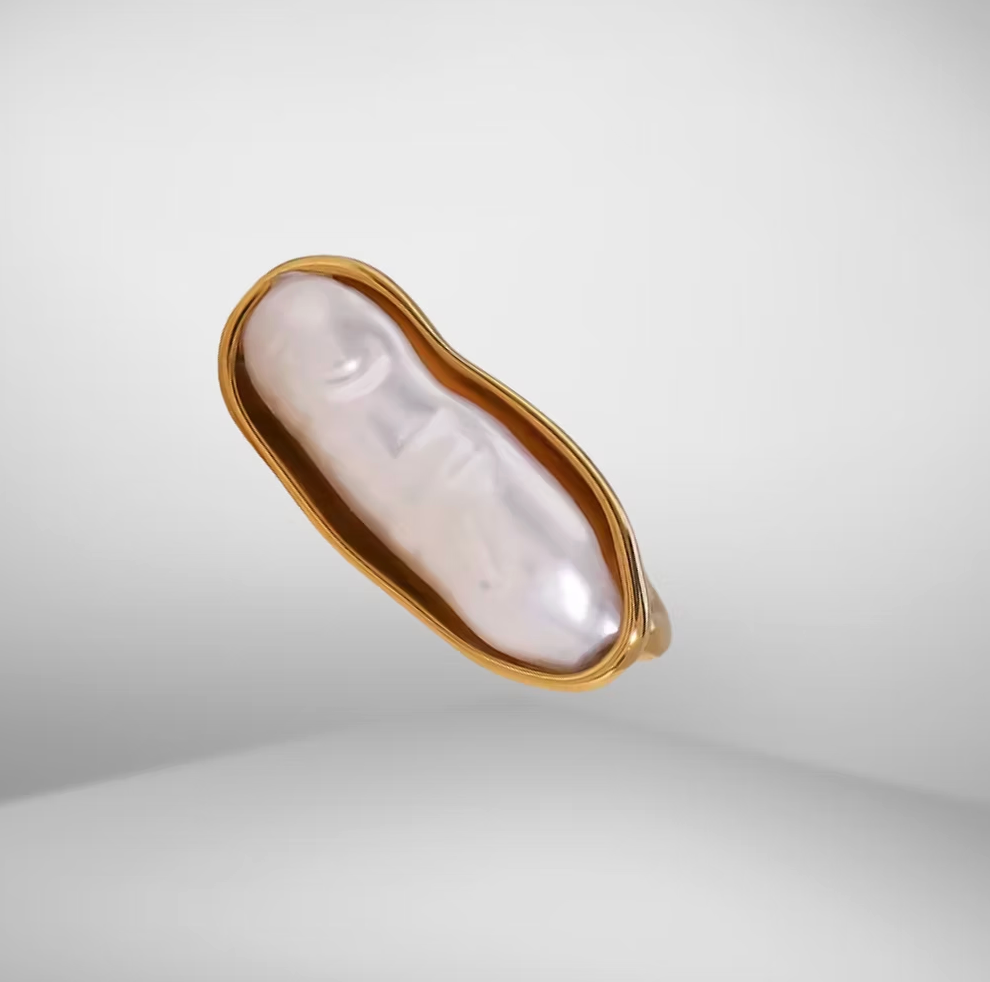 Isla Pearl Ring